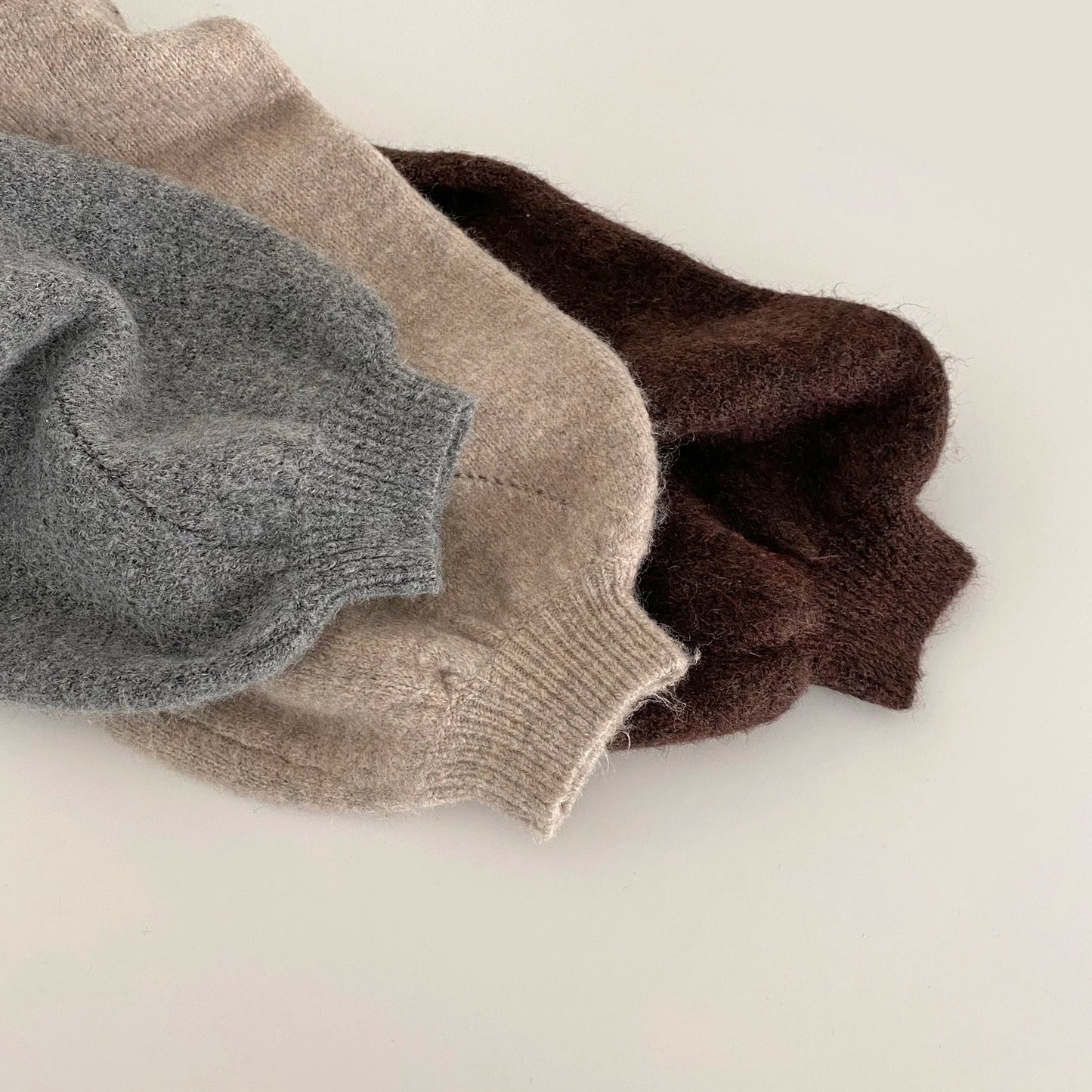 Oversized Cozy Women's Pullover - O Neck, Knit, Office Wear