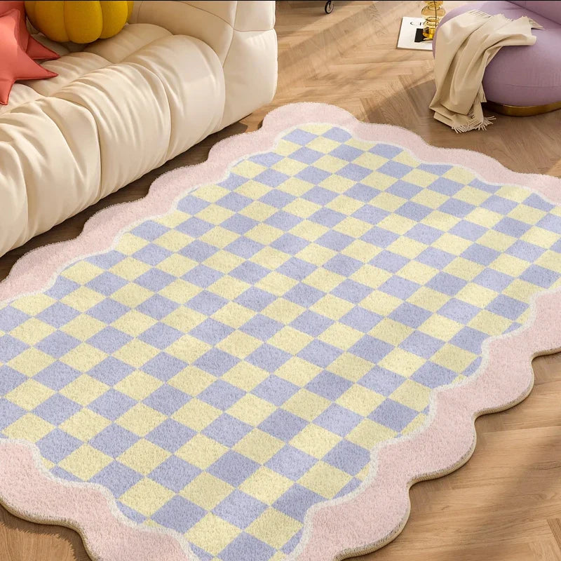 Plüschteppich kariert mit gewelltem Rand, Teppich für Kinderzimmer und Wohnzimmer, Akzent Herbst 2025, gemütlich, flauschig, maschinenwaschbar