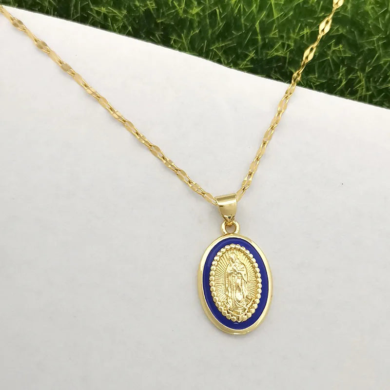 Timeless women's Virgin Mary pendant necklace - 18K gold-plated stainless steel link chain, for everyday wear