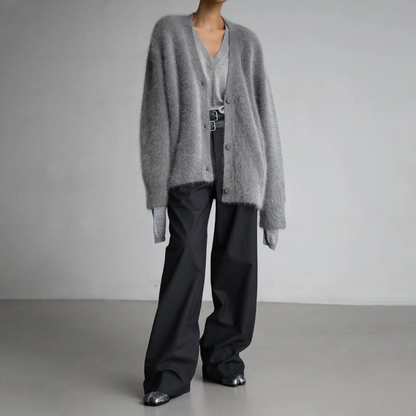 Weicher Gemütlicher Damen-Cardigan - Oversized V-Ausschnitt, Flauschiger Strick