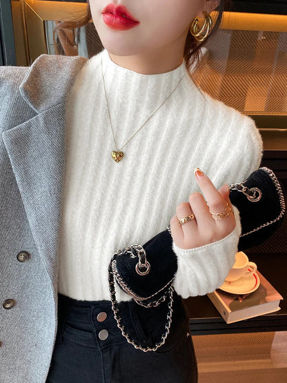 Blød Kvinde Mock Neck Sweater - Tætsiddende Ribstrikket, Strikket, Vinter