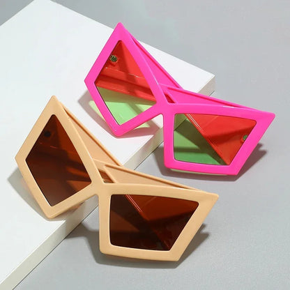 Oversized Cat Eye Sunglasses Women Red UV400 Shades Retro Gradient Fashion