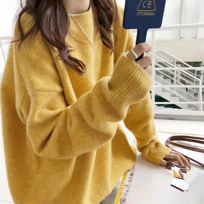 Cozy Oversized Women’s Pullover Sweater - Round Neck Knit
