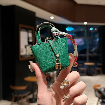 1+1 Gratis Birkin Inspiriertes Mini Handtasche - Leder Korbtasche Charm Schlüsselanhänger & Ohrhörer Etui