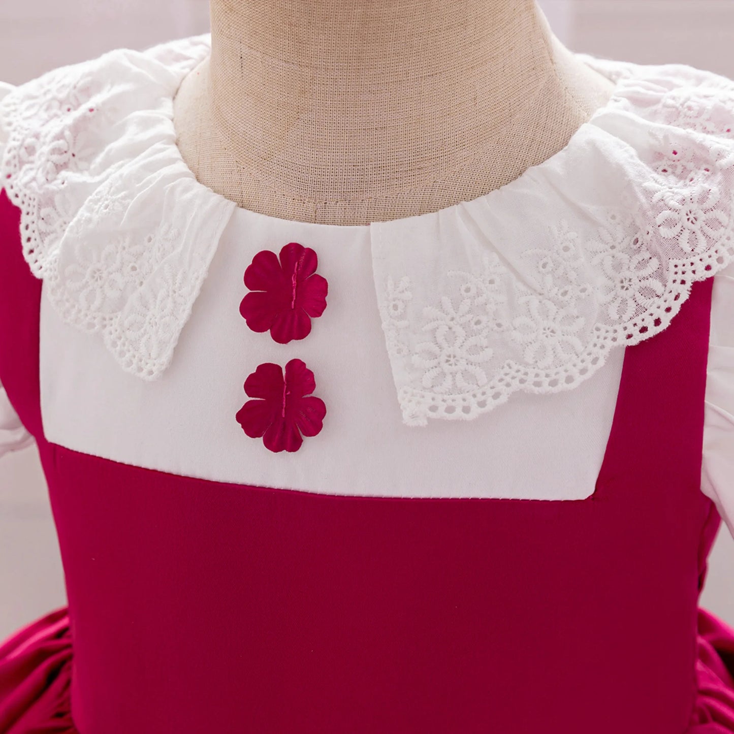 Vestito morbido e lusinghiero per bambina - stile grembiule con pizzo, lunghezza al ginocchio, poliestere, viscosa, festa di compleanno
