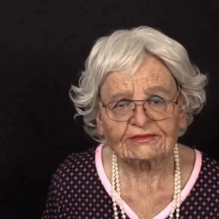 Realistisch siliconen Halloweenmasker dat het hele hoofd bedekt, opa en oma, cosplay-simulatierekwisiet 2026