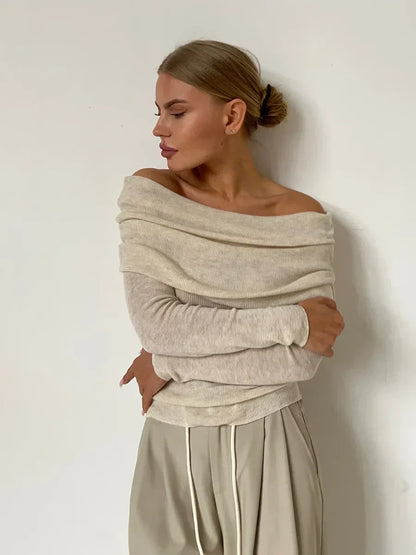Maglione morbido da donna con spalle scoperte - Scollo a barca, a coste