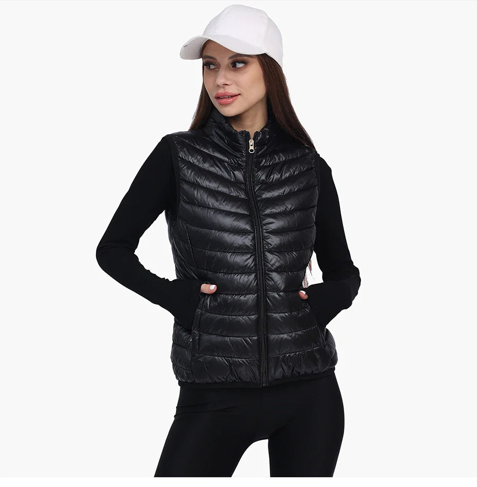 Lightweight Versatile Women's Puffer Vest - Sleeveless