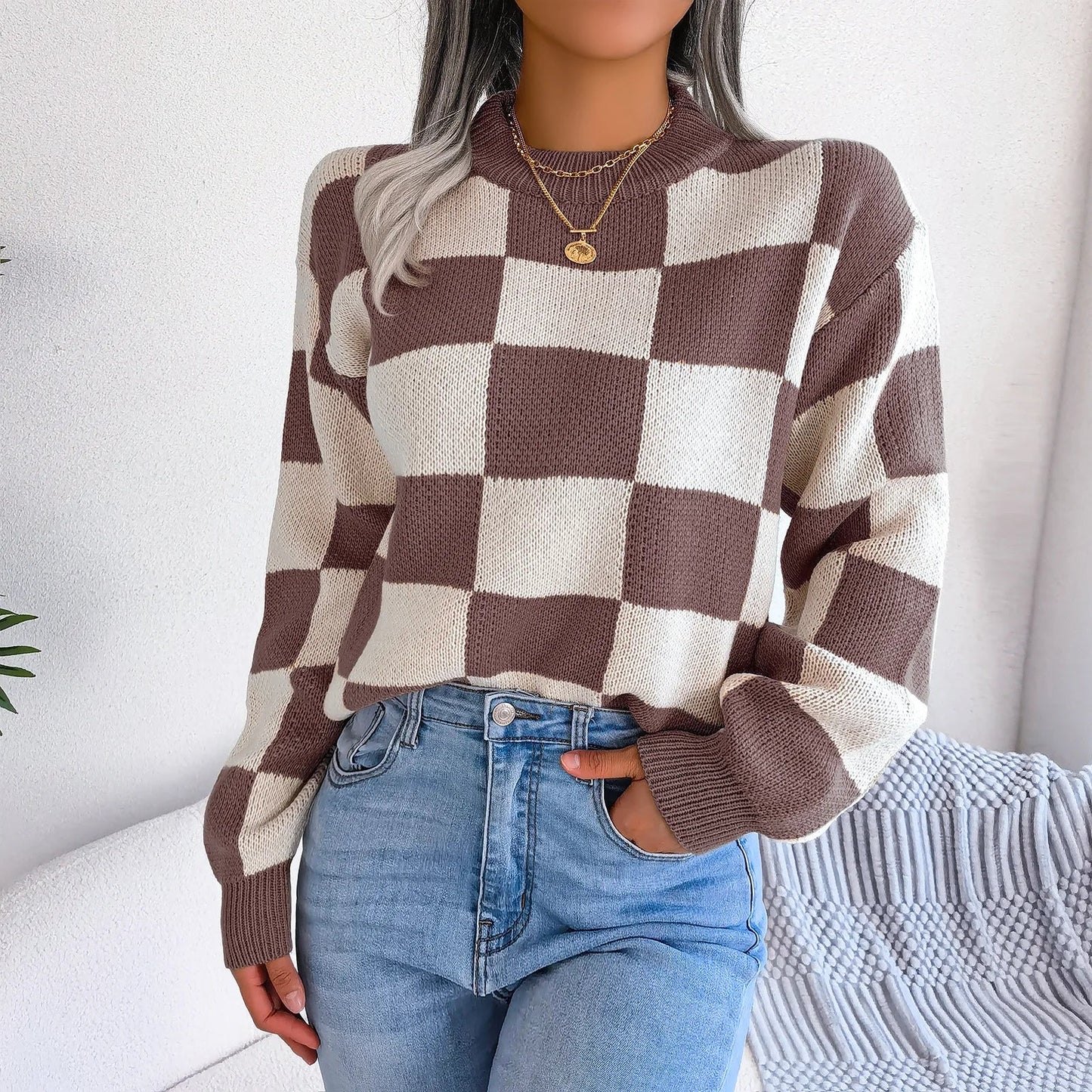 Oversized Cozy Women's Knit Sweater - Checkered, Soft