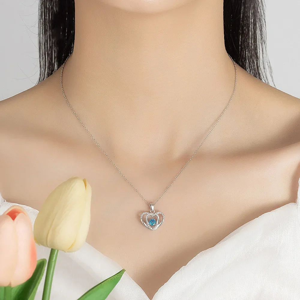 Halsband i sterlingsilver med hjärtformat hänge Minimalistisk smycke Semesterpresenter 2026 Presentfärdigt