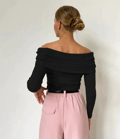 Maglione morbido da donna con spalle scoperte - Scollo a barca, a coste