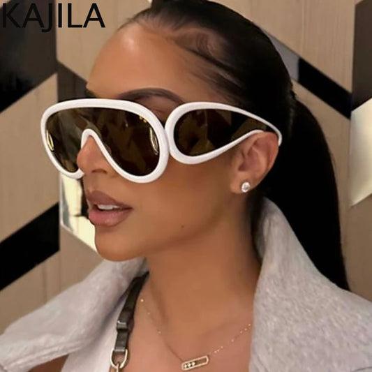 Occhiali da sole con montatura bianca oversize maschera a onda occhiali Y2K punk steampunk virali su TikTok 2026