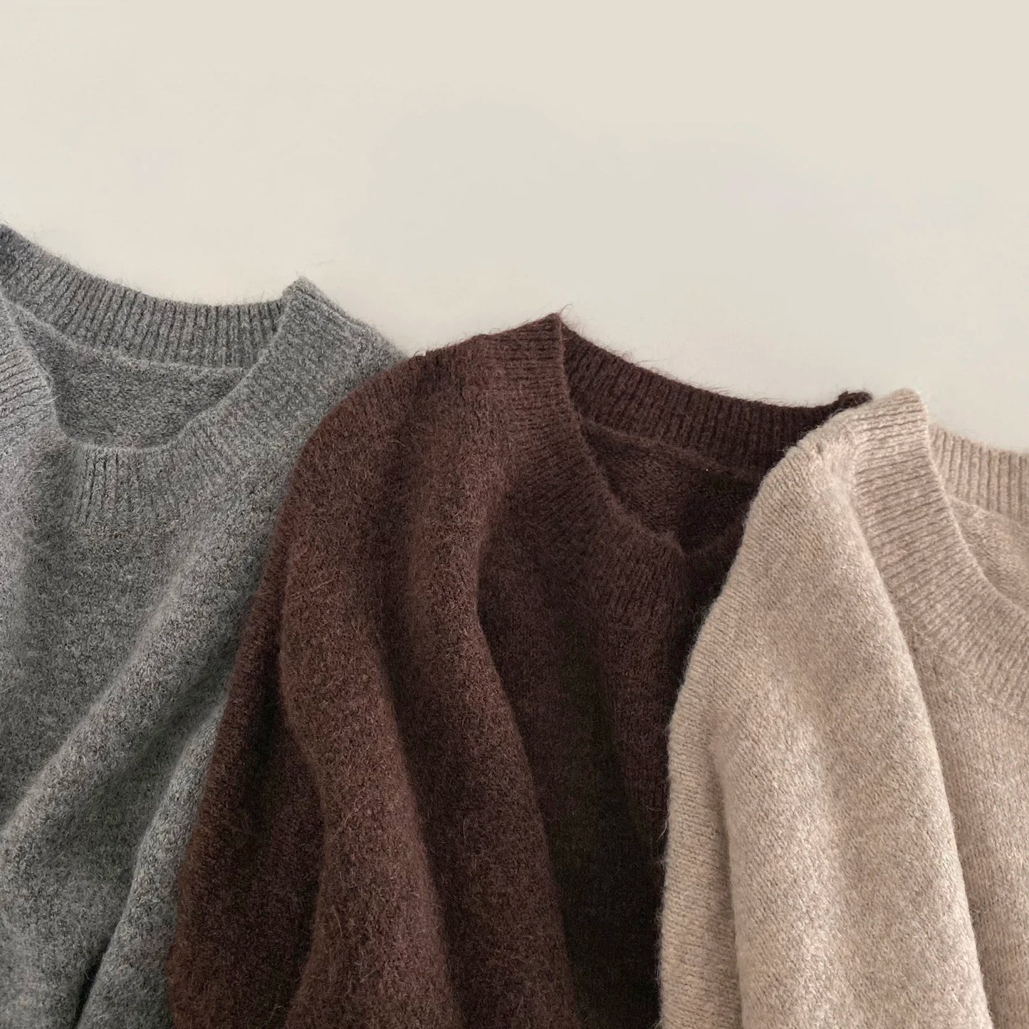 Oversized Cozy Women's Pullover - O Neck, Knit, Office Wear