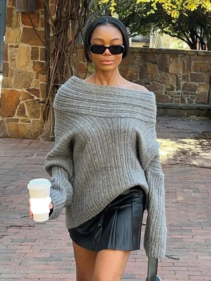 Oversized kvindesweater - Slidset krave med krave, ribstrikket til efteråret