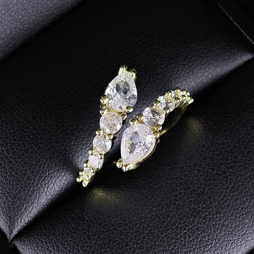 Verstelbare Cocktailring met Kubieke Zirkonia Valentijnscadeau 2026 Fonkelende Klauwzetting