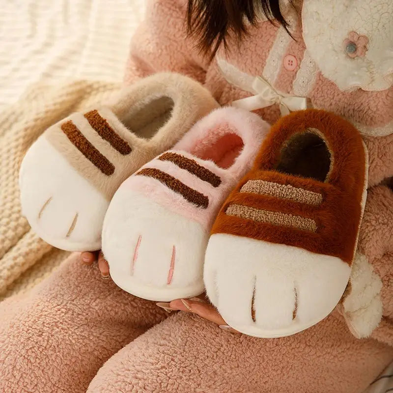 Pantofole calde e accoglienti unisex - design con zampa di gatto in peluche, pelliccia sintetica, uso interno per l'inverno