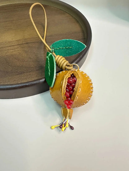 Portachiavi in pelle con ciondolo melograno per borsa e decorazione auto