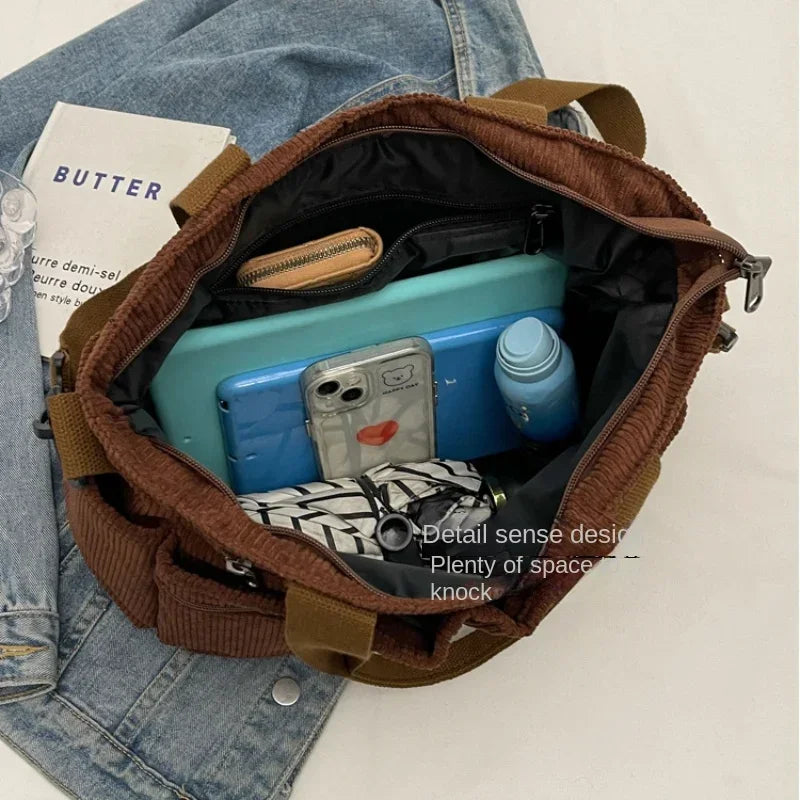 Relaxed women's corduroy messenger bag – multi-pocket, casual commuter tote, oversized
