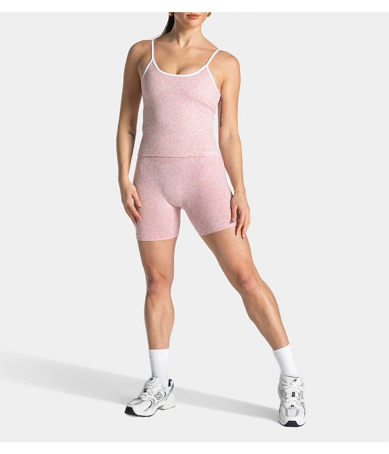 Stretchy women's seamless yoga shorts - high-waist hip-lifting, nylon blend, for gym and running