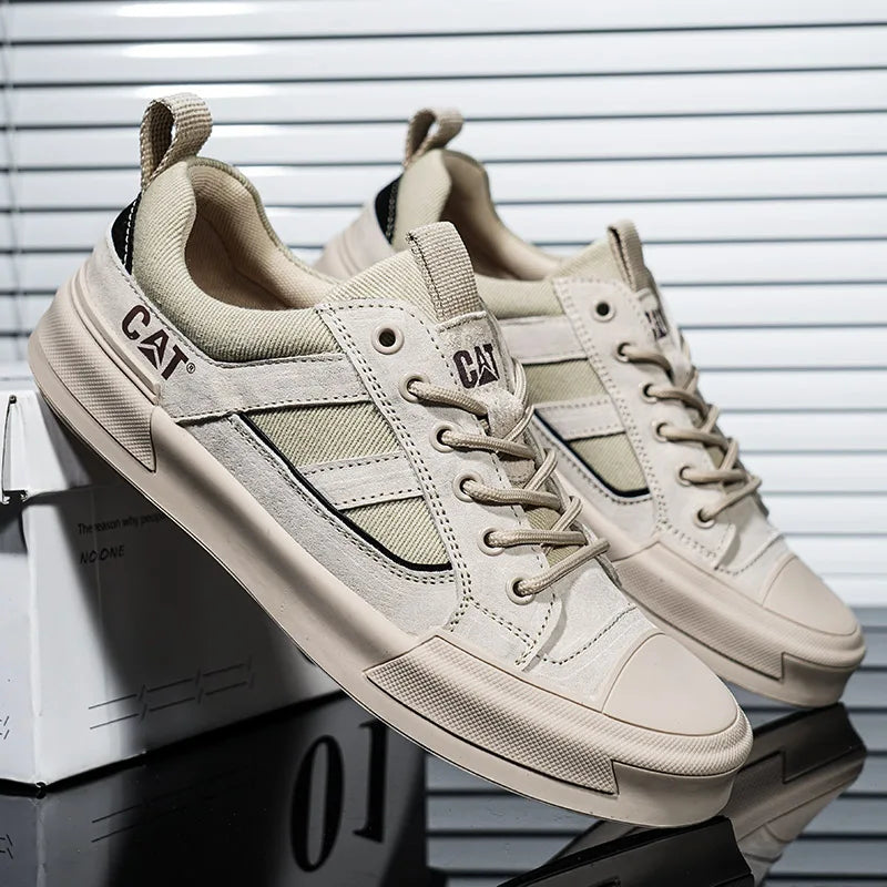 Durable men's outdoor sneakers - anti-slip wear-resistant fabric upper, for hiking and casual everyday