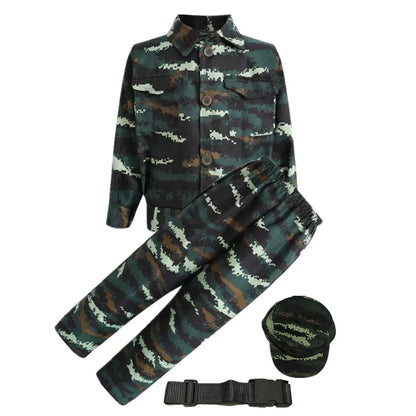 Kostumesæt til børnesoldat med camouflage, pistol, kompas og fløjte til Halloween 2026