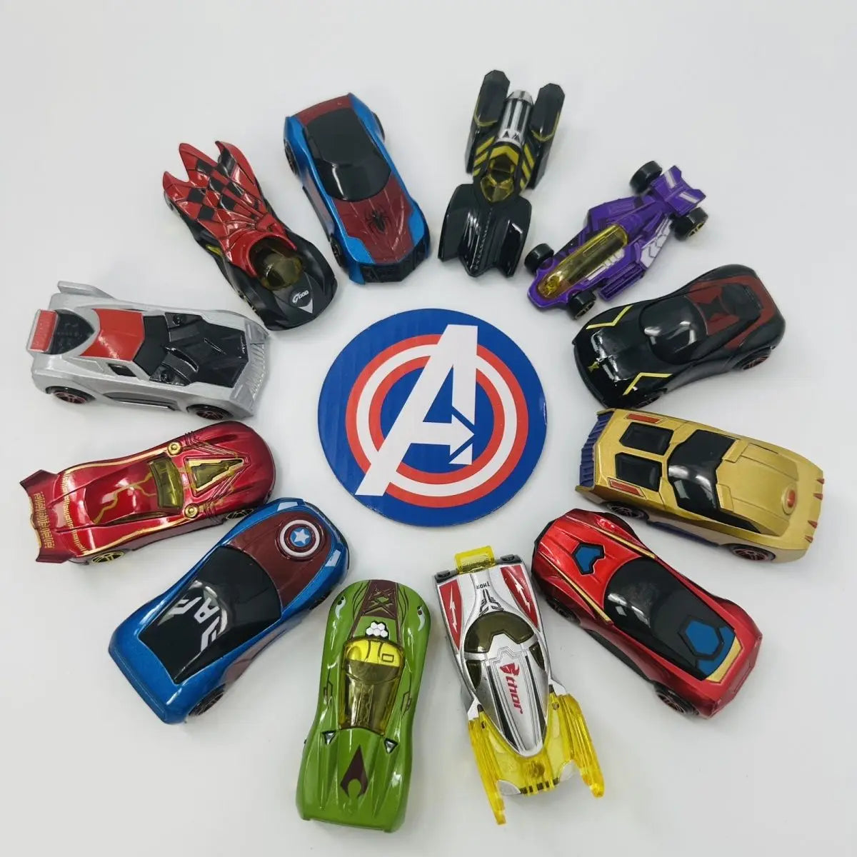 Marvel Avengers Die-Cast Car Set - Iron Man, Spider-Man, Captain America Collectible Toys for Kids