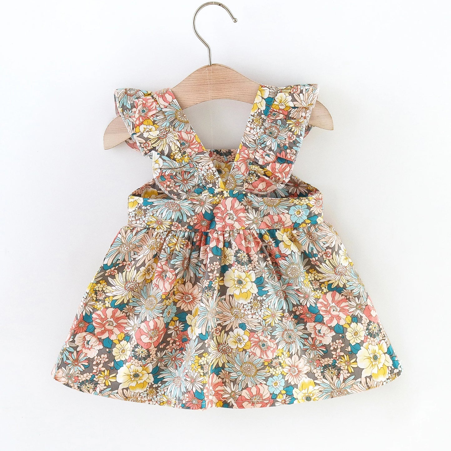 Soft Cozy Baby Girl Dress - Floral Flutter Sleeve, Polyester, For Summer Outings And Playtime