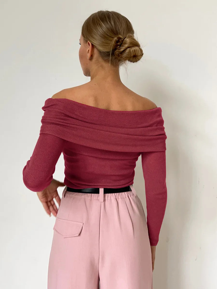 Maglione morbido da donna con spalle scoperte - Scollo a barca, a coste