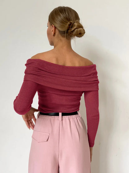 Maglione morbido da donna con spalle scoperte - Scollo a barca, a coste