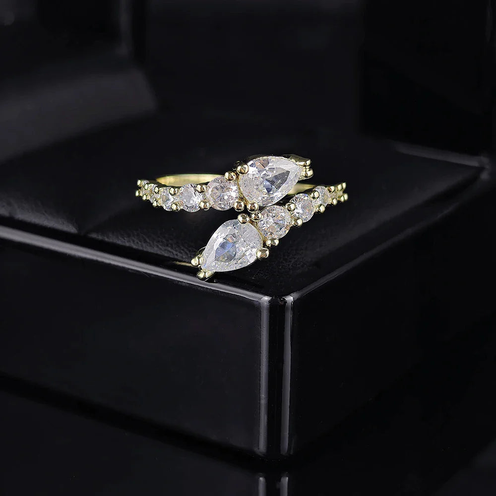 Verstelbare Cocktailring met Kubieke Zirkonia Valentijnscadeau 2026 Fonkelende Klauwzetting