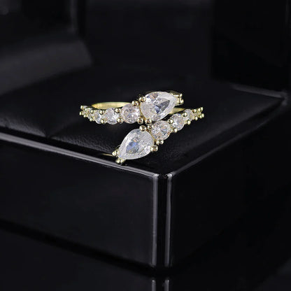 Verstelbare Cocktailring met Kubieke Zirkonia Valentijnscadeau 2026 Fonkelende Klauwzetting