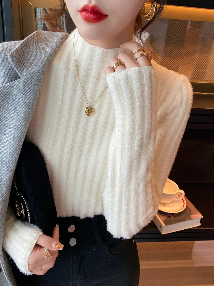 Blød Kvinde Mock Neck Sweater - Tætsiddende Ribstrikket, Strikket, Vinter