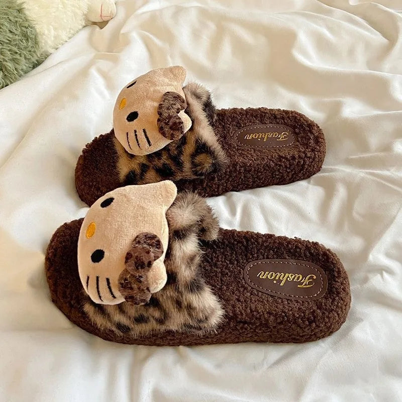 Bløde pigetøfler - hyggelig leopardmønstret plysfuskepels, polyester, til indendørs brug, gave