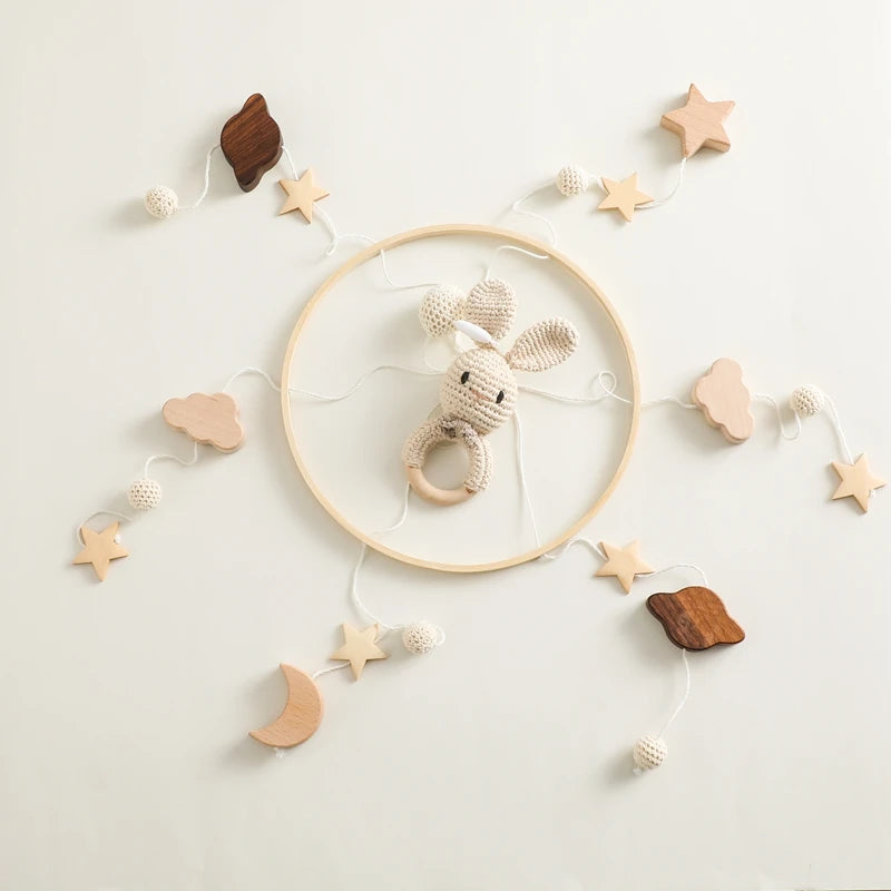 Móvil de cuna de conejo de madera Juguetes sensoriales para recién nacidos Suave