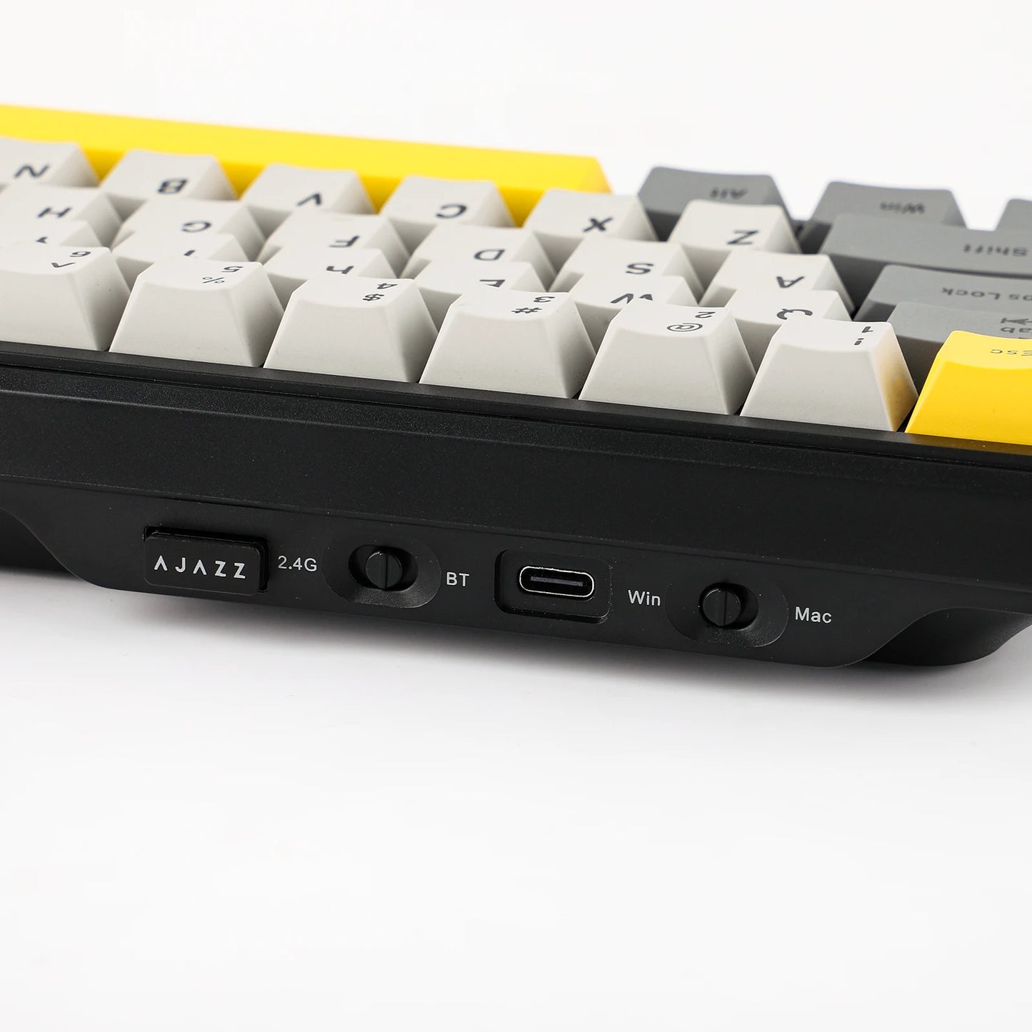 Teclado mecánico 68 teclas inalámbrico Bluetooth RGB efecto Hall