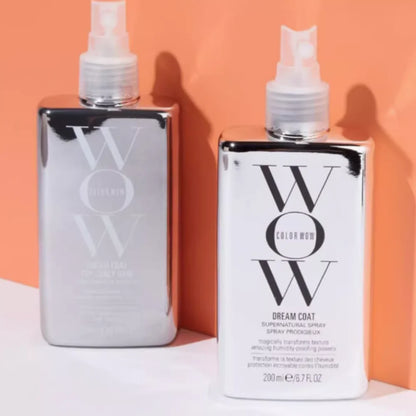 Spray anti-crespo set cura capelli con shampoo e balsamo virale su TikTok autunno 2026 controllo crespo
