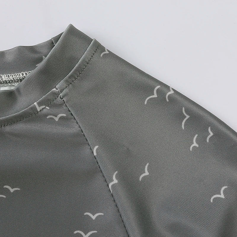Hurtigtørrende unisex baby badetøj 2-delt sæt – langærmet rashguard top, shorts, polyester, sommerstrandtøj