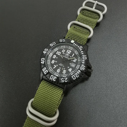 Reloj Militar Correa de Nylon Verde 50m Impermeable Luminoso