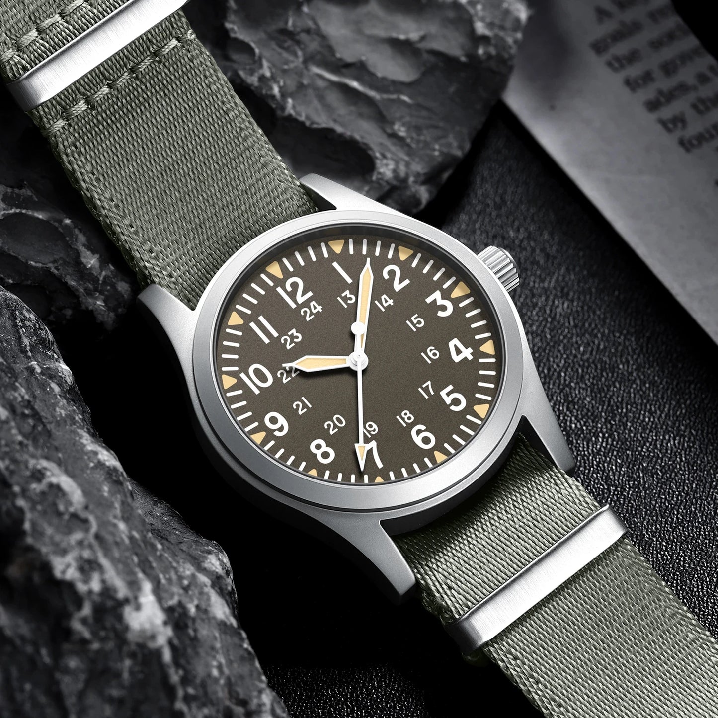 Militær Quartz Feltur 37mm Safir Efterår 2025