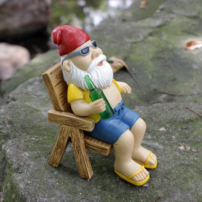 Statua gnomo da giardino che prende il sole figura nano decorazione creativa scena esterna regalo estate 2026