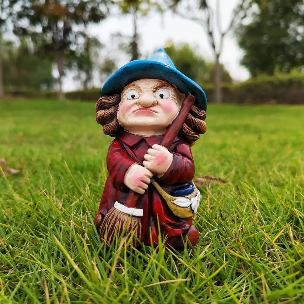 Statua Strega in Resina Impermeabile Figurina Gnomo da Giardino Decorazione Halloween Interno Esterno Idea Regalo 2026