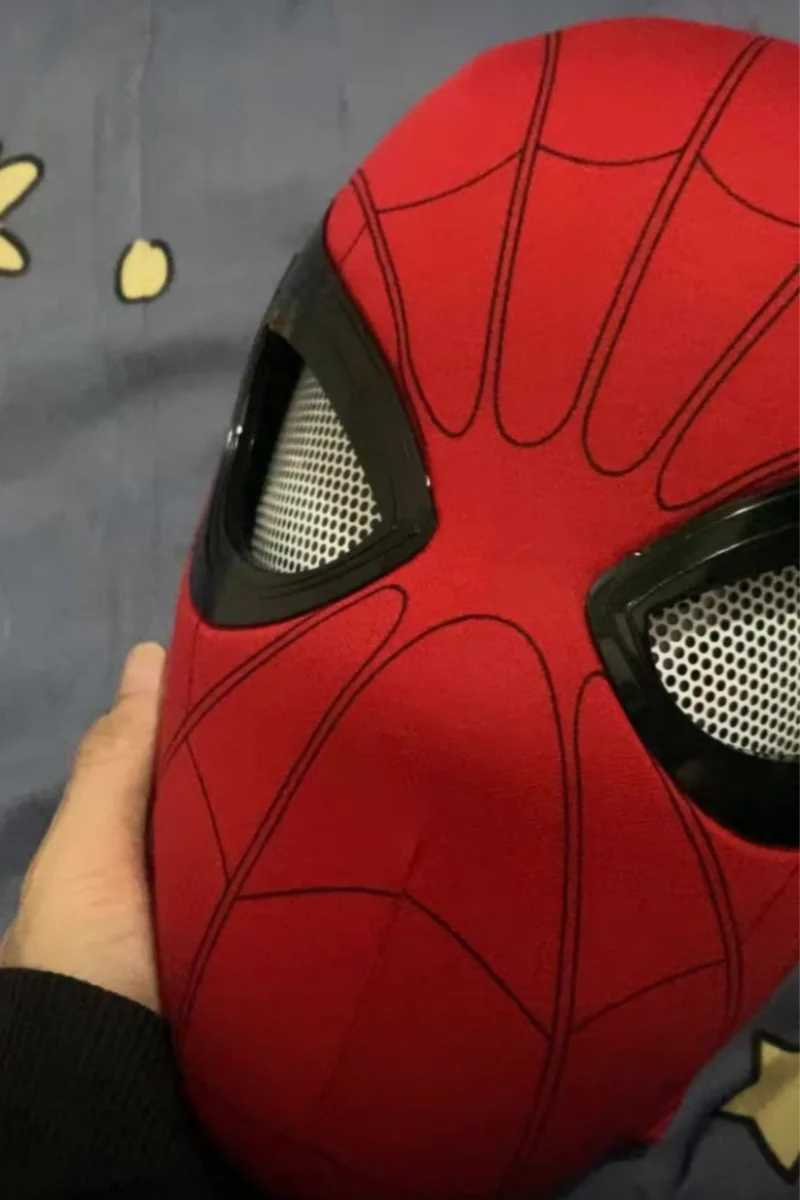 Remote-Controlled Spider-Man LED Cosplay Headgear with Glowing Red and Black Design 2026