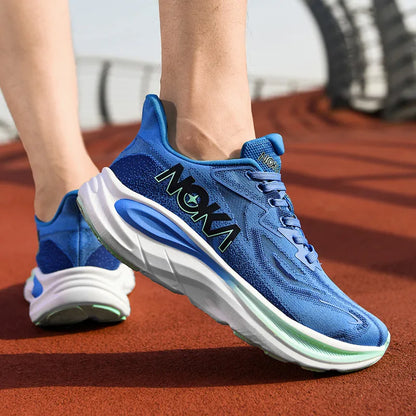Breathable lightweight men's running shoe – flyknit upper, rubber outsole, spring autumn sport
