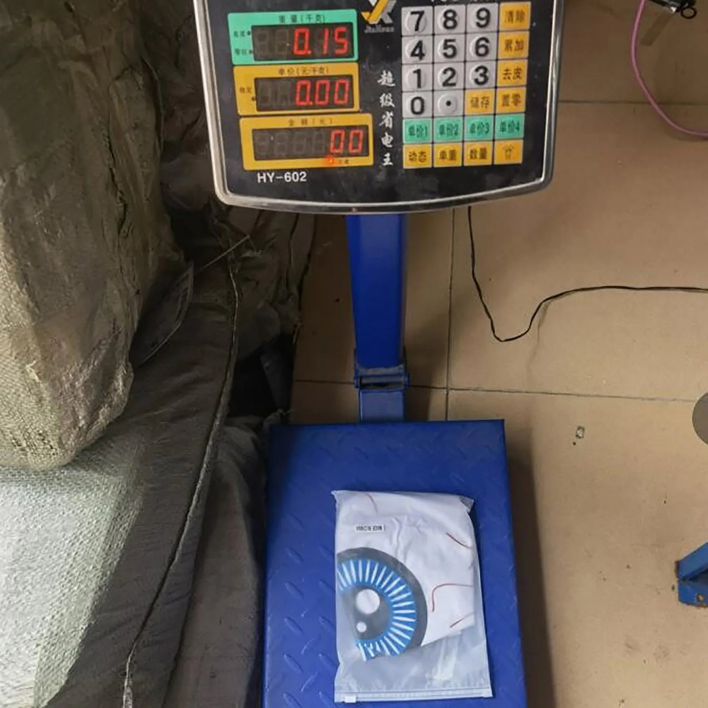 Halloween Inflatables Bloodshot Eyeball Yard Decor 2025