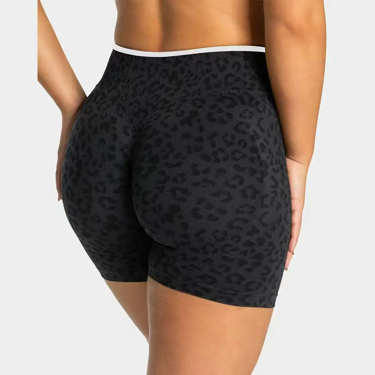 Stretchy women's seamless yoga shorts - high-waist hip-lifting, nylon blend, for gym and running