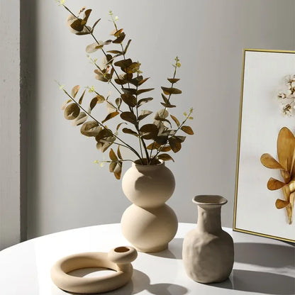 Keramisk vase embryo skulpturell bordvase nordisk minimalistisk hjemmeinnredning høst 2025 ideell for tørket blomstervisning