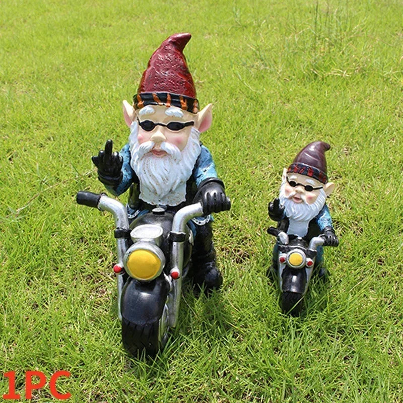 Statua Gnomo da Giardino in Resina Figurina Nano Motociclista Decorazione Esterna Cortile Idea Regalo Autunno 2026