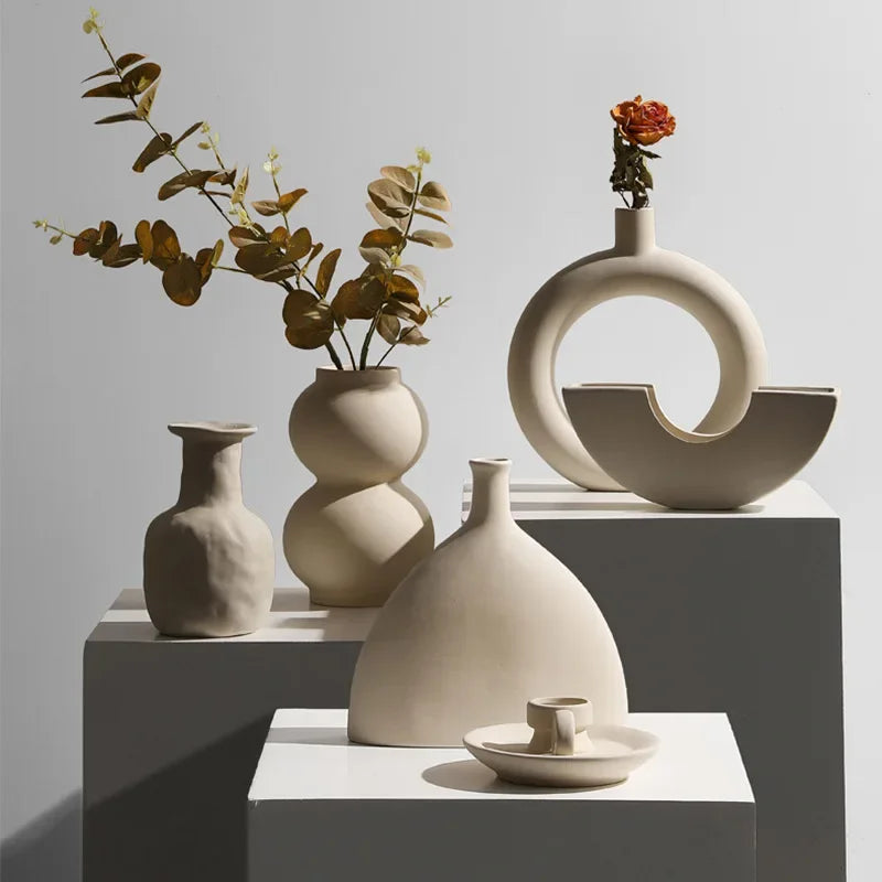 Keramisk vase embryo skulpturell bordvase nordisk minimalistisk hjemmeinnredning høst 2025 ideell for tørket blomstervisning