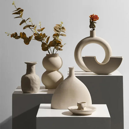 Keramisk vase embryo skulpturell bordvase nordisk minimalistisk hjemmeinnredning høst 2025 ideell for tørket blomstervisning