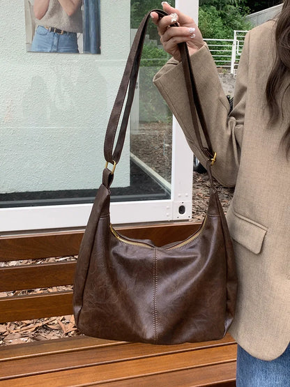 Zachte veelzijdige dames hobo tas - slouchy, nep leer